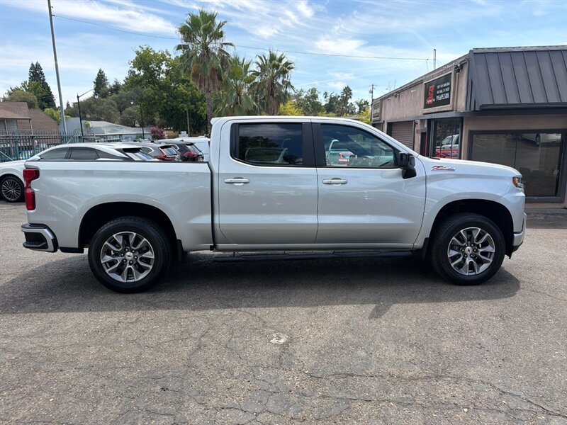 Used 2019 Chevrolet Silverado 1500 RST AWD/4WD image 7