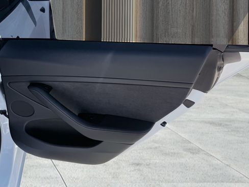 Used 2023 Tesla Model 3 Standard Range RWD image 25