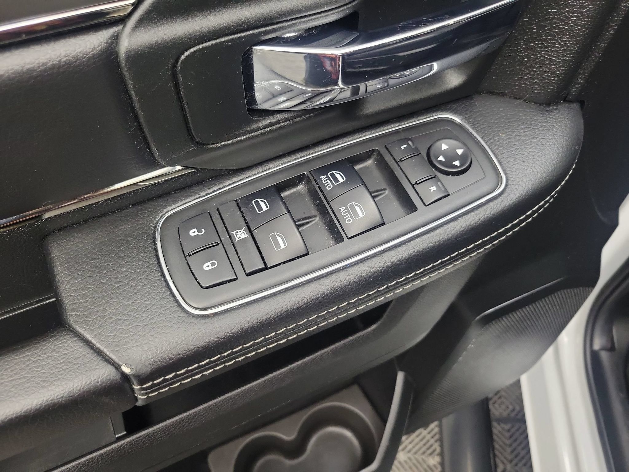 Used 2018 RAM 1500 Sport AWD/4WD image 12