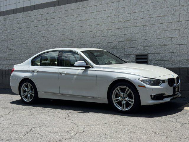 Used 2015 BMW 335i xDrive Sedan AWD/4WD image 4