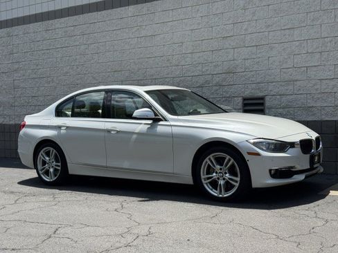 Used 2015 BMW 335i xDrive Sedan AWD/4WD image 4