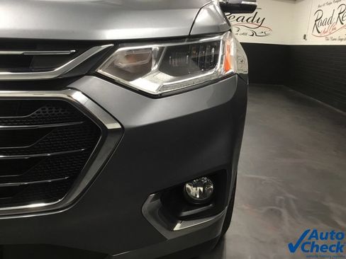 Used 2020 Chevrolet Traverse Premier w/ LPO, 'HIT The Road' Package AWD/4WD image 18