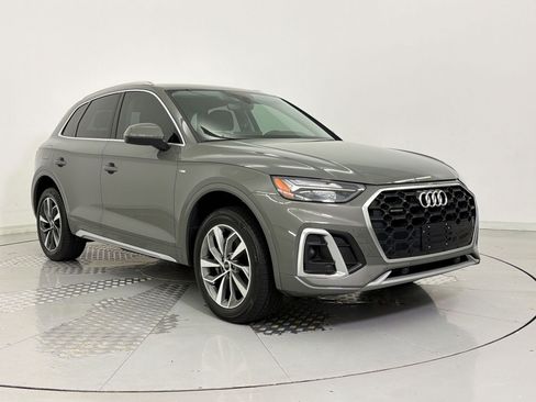 Used 2023 Audi Q5 2.0T Premium w/ Convenience Package AWD/4WD image 7
