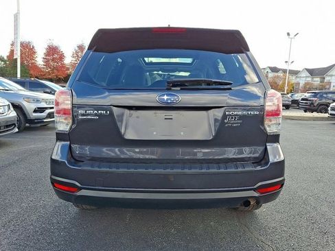 Used 2018 Subaru Forester 2.5i Premium w/ All-Weather Package image 6