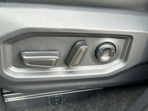 New 2026 Toyota Tundra Limited image 8