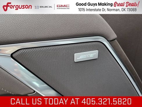 New 2026 GMC Sierra 1500 SLT w/ SLT Premium Plus Package AWD/4WD image 16