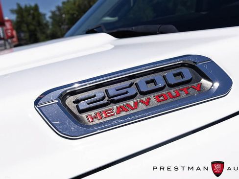 Used 2022 RAM 2500 Laramie AWD/4WD image 10