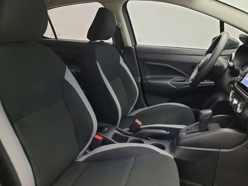 Used 2025 Nissan Versa S FWD image 21