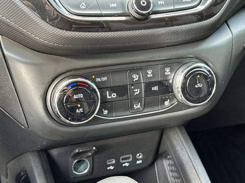 Used 2023 Chevrolet TrailBlazer LT w/ Convenience Package AWD/4WD image 20