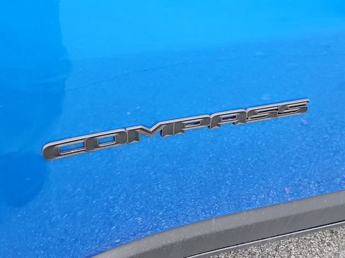 New 2026 Jeep Compass Latitude image 26