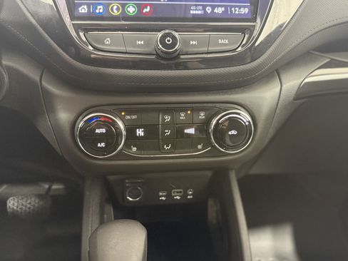 Certified 2021 Chevrolet TrailBlazer LT w/ Convenience Package image 20