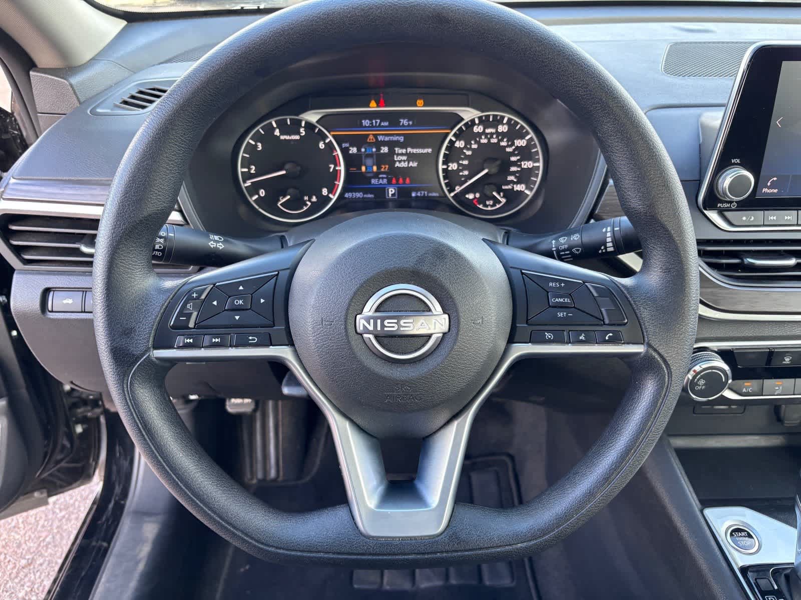 Used 2025 Nissan Altima 2.5 SV FWD image 16