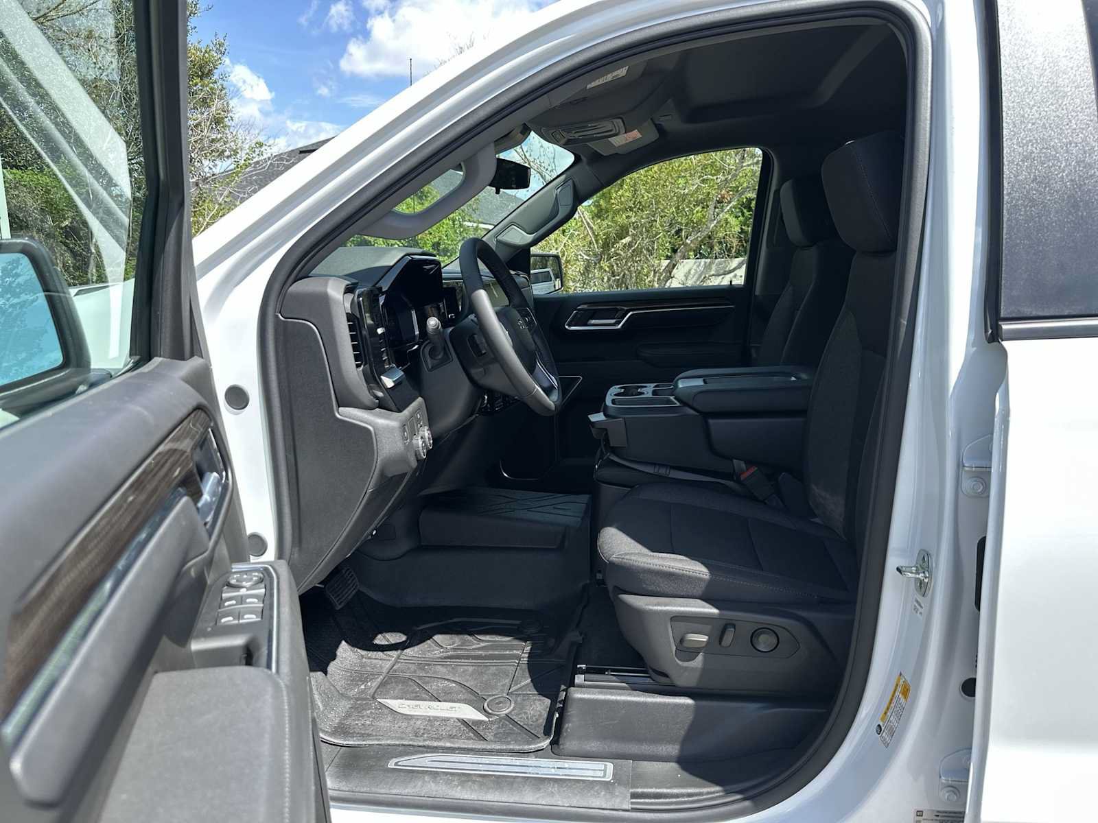 New 2026 Chevrolet Silverado 1500 RST w/ RST Select Package RWD image 2