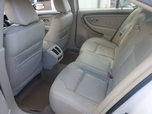 Used 2011 Ford Taurus Limited w/ 303A Rapid Spec Order Code image 28