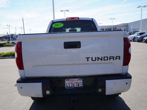 Used 2017 Toyota Tundra Limited image 9