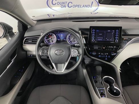 Certified 2023 Toyota Camry LE image 17