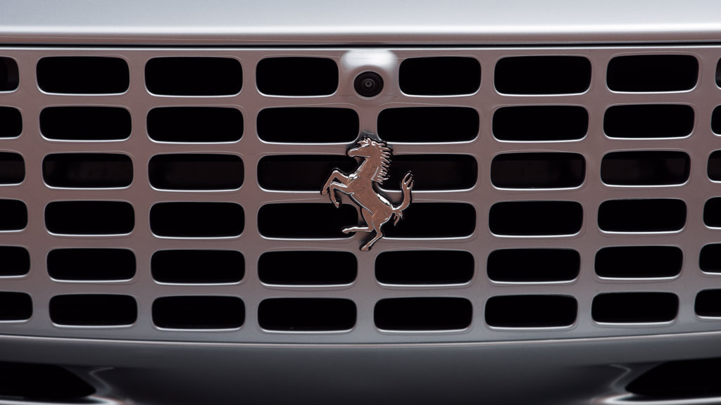 Certified 2026 Ferrari Roma Spider RWD image 37