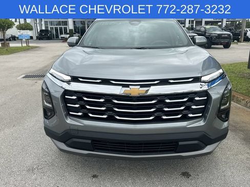 Used 2026 Chevrolet Equinox LT w/ Safety and Technology Package FWD image 3