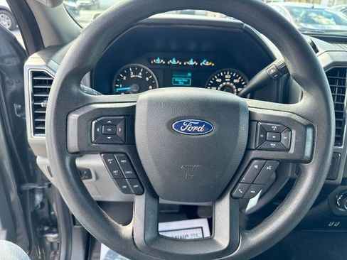 Used 2019 Ford F150 XLT image 14