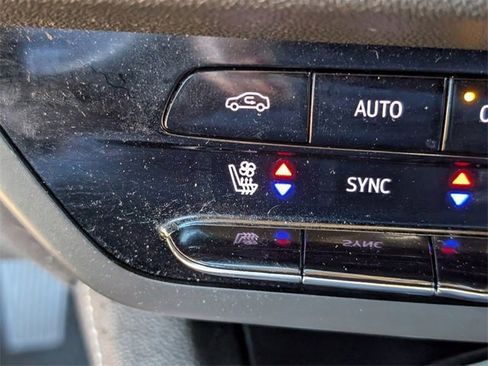 Used 2022 Buick Envision Avenir w/ Technology Package II image 15