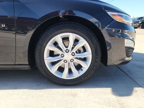 Used 2023 Chevrolet Malibu LT image 12