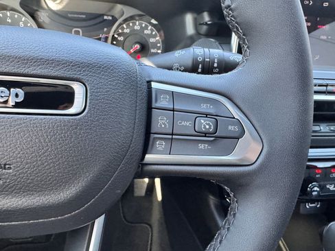 New 2026 Jeep Compass Limited image 17