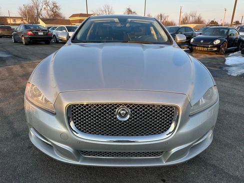 Used 2011 Jaguar XJ L image 29