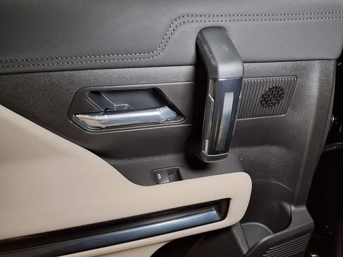 Used 2026 GMC Hummer EV SUV image 14