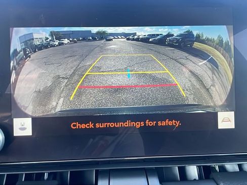 Used 2025 Toyota RAV4 XLE image 29