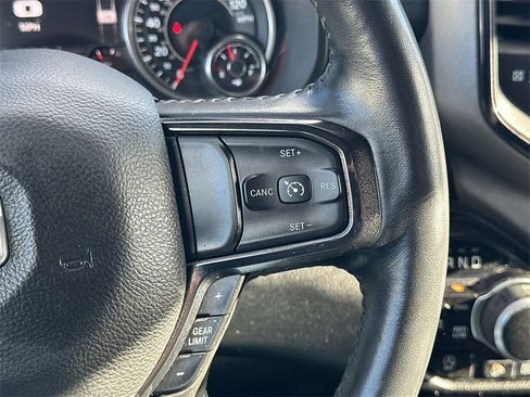 Used 2022 RAM 1500 Big Horn w/ Built-to-serve Edition image 23