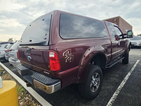 Used 2013 Ford F250 XLT w/ Chrome Pkg AWD/4WD image 2