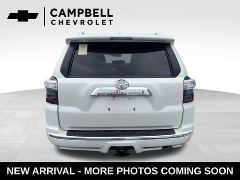 Used 2019 Toyota 4Runner Limited AWD/4WD image 4