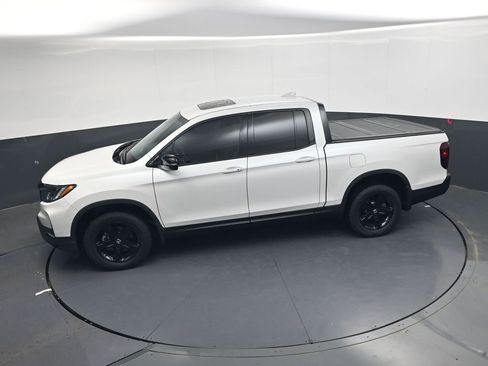 Certified 2023 Honda Ridgeline Black Edition image 22