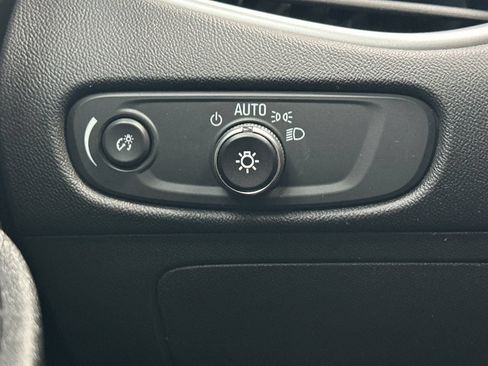 Used 2024 Chevrolet Malibu LT FWD image 33