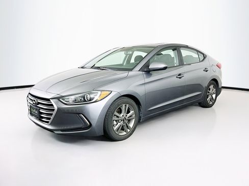 Used 2018 Hyundai Elantra Value Edition w/ Cargo Package FWD image 3