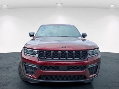 New 2026 Jeep Grand Cherokee Limited AWD/4WD image 4