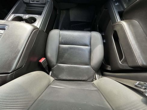 Used 2017 GMC Sierra 2500 SLT w/ All Terrain X HD Package image 14