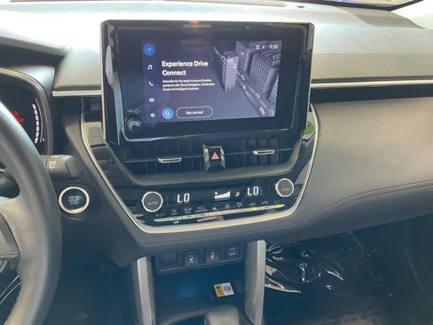 Certified 2023 Toyota Corolla Cross XLE w/ Convenience Package AWD/4WD image 15