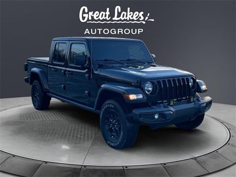 Used 2022 Jeep Gladiator Willys image 7