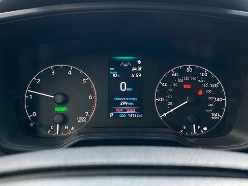 Used 2025 Toyota Corolla LE FWD image 15