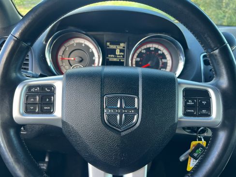 Used 2017 Dodge Grand Caravan GT image 21