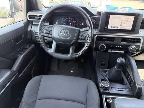Used 2024 Toyota Tacoma SR AWD/4WD image 21