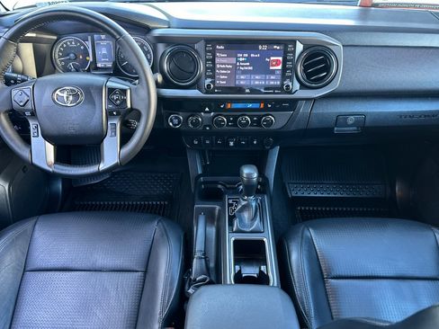 Used 2023 Toyota Tacoma TRD Sport w/ TRD Premium Sport Package image 12
