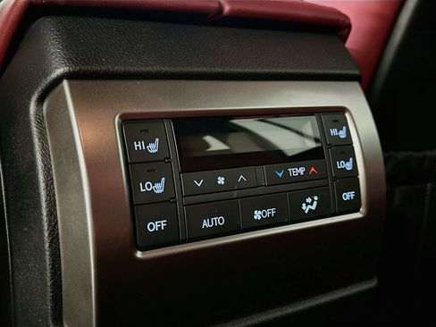 Used 2023 Lexus GX 460 Premium w/ Premium Package AWD/4WD image 29