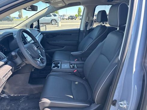 New 2026 Honda Odyssey Elite image 9