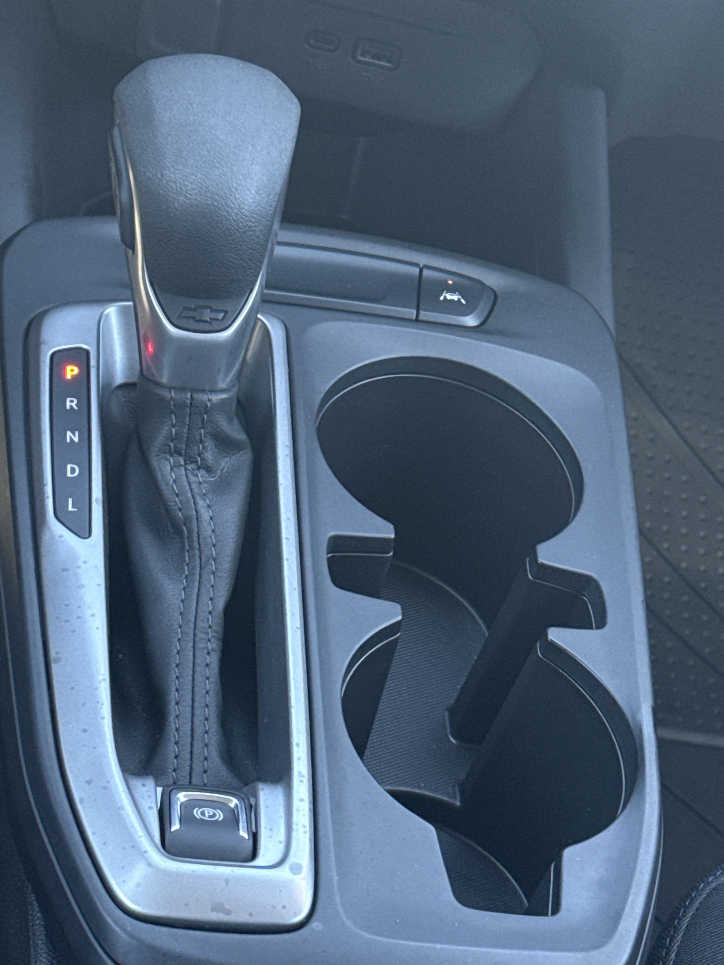 Used 2026 Chevrolet Trax LS FWD image 25