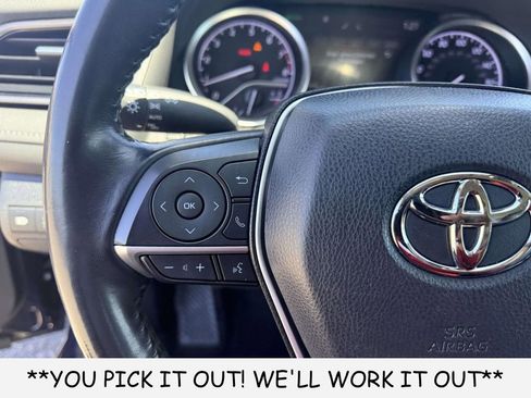 Used 2022 Toyota Camry XLE FWD image 16