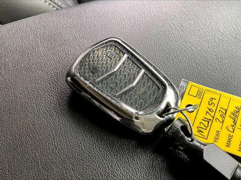 Used 2021 Cadillac XT6 Premium Luxury image 15