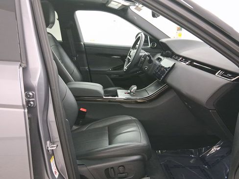 Used 2025 Land Rover Range Rover Evoque S image 32