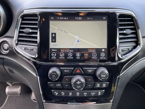 Used 2021 Jeep Grand Cherokee Limited w/ Quick Order Package 28K 80th image 17